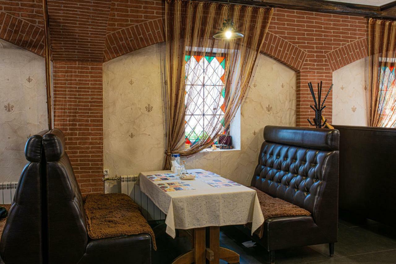 Jeppesen Residence Almaty Ngoại thất bức ảnh