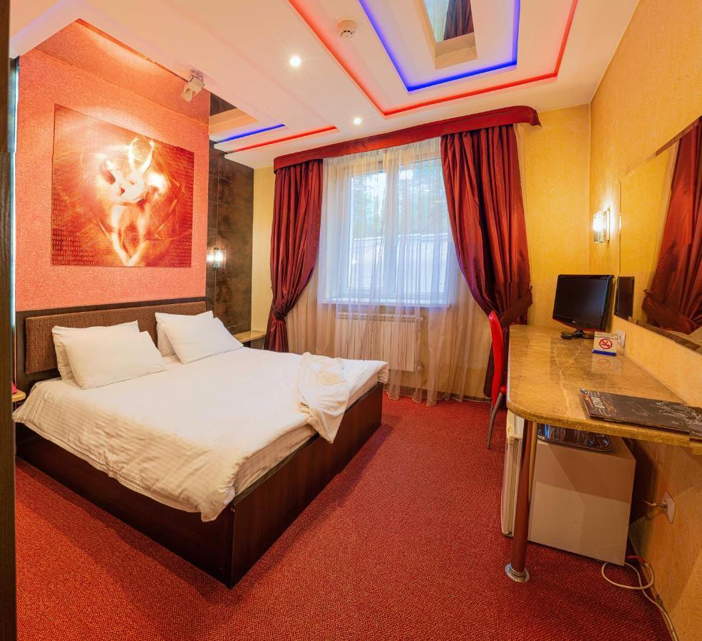 Jeppesen Residence Almaty Ngoại thất bức ảnh